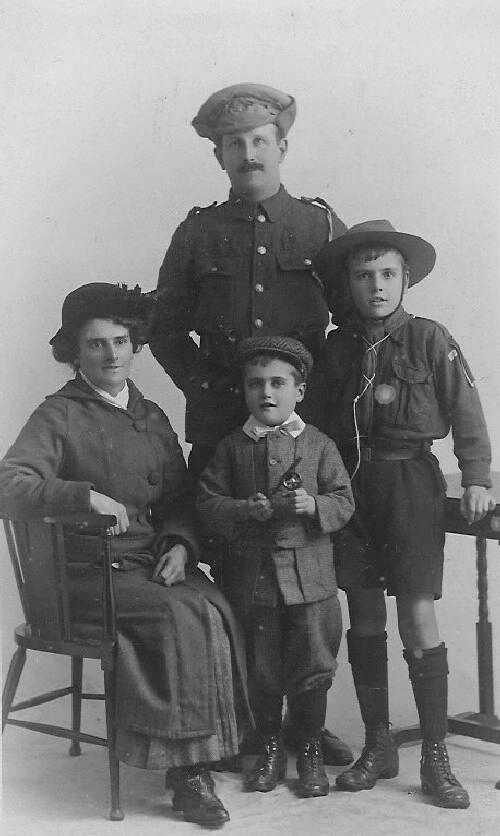 English boy scouts World War I