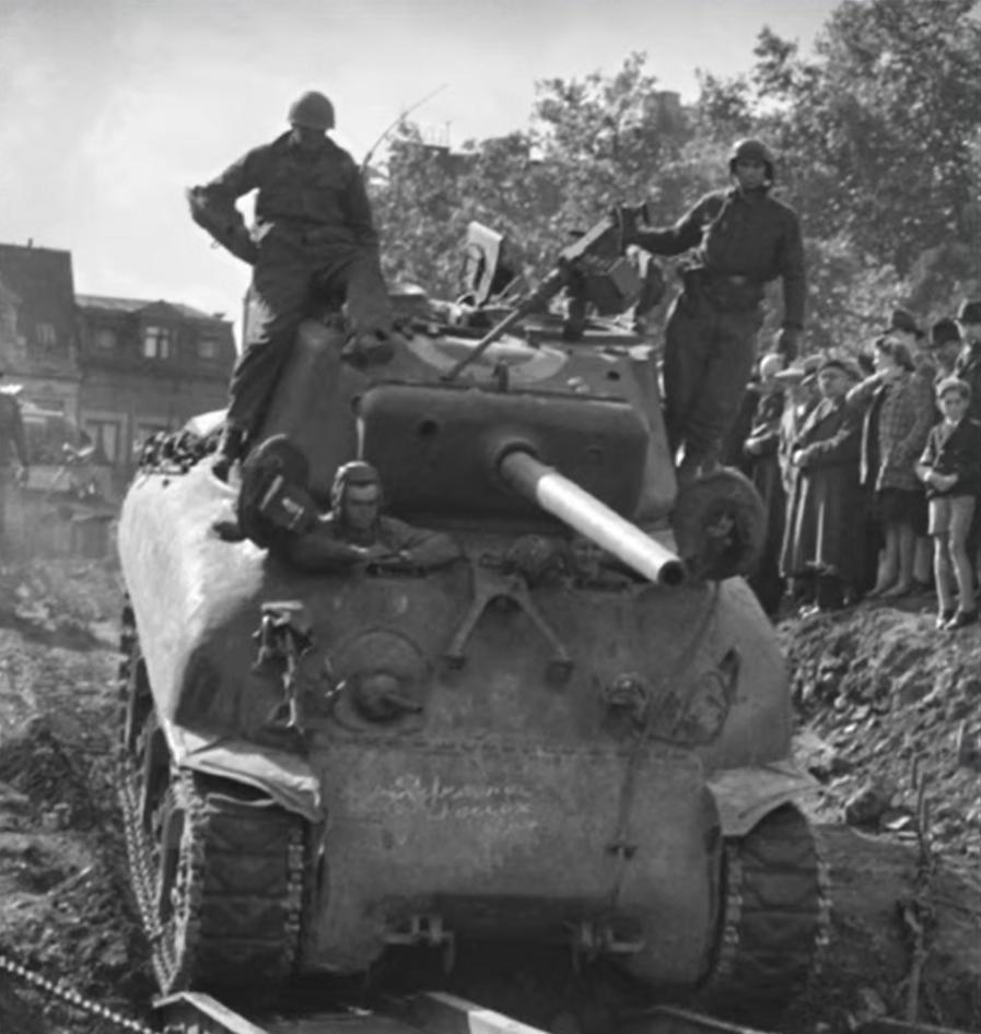 American World War II tank M4 Sherman liberatioin 