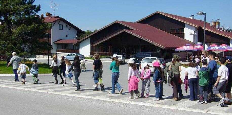 school walking bus