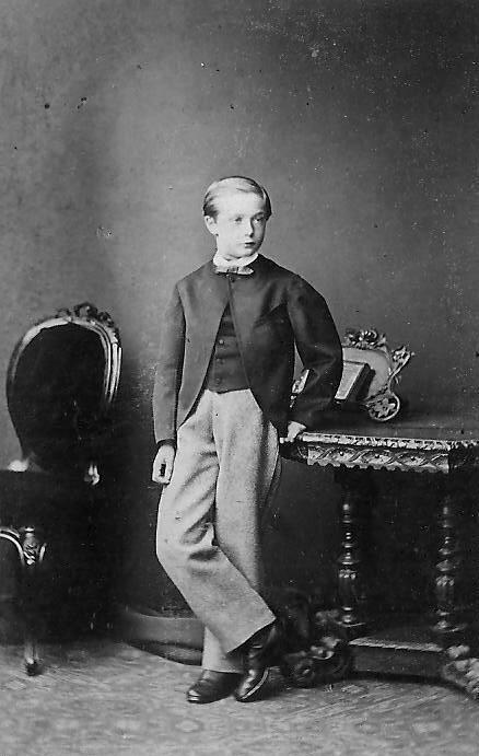English schoolwear 1860s