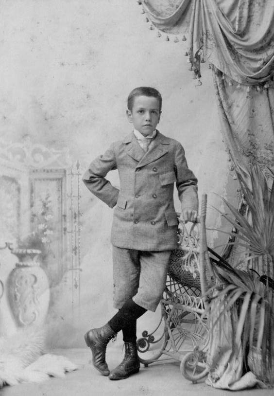 boys double-breasted suit 19th century
