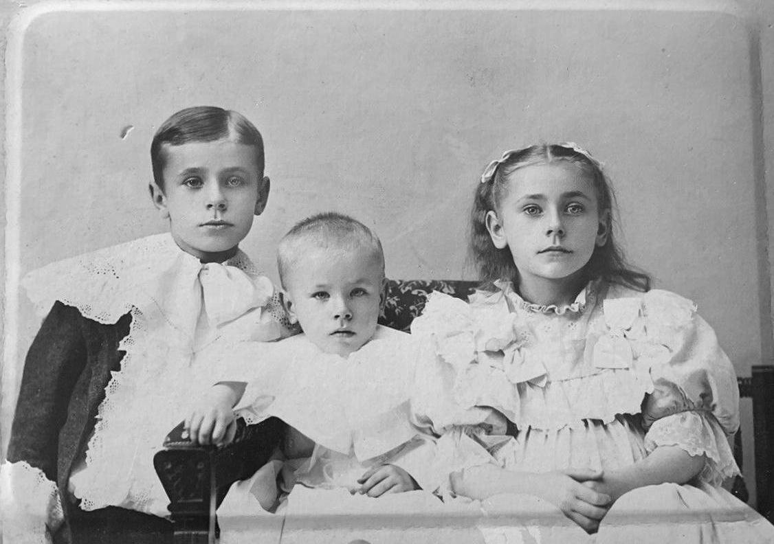 Fauntleroy sisters