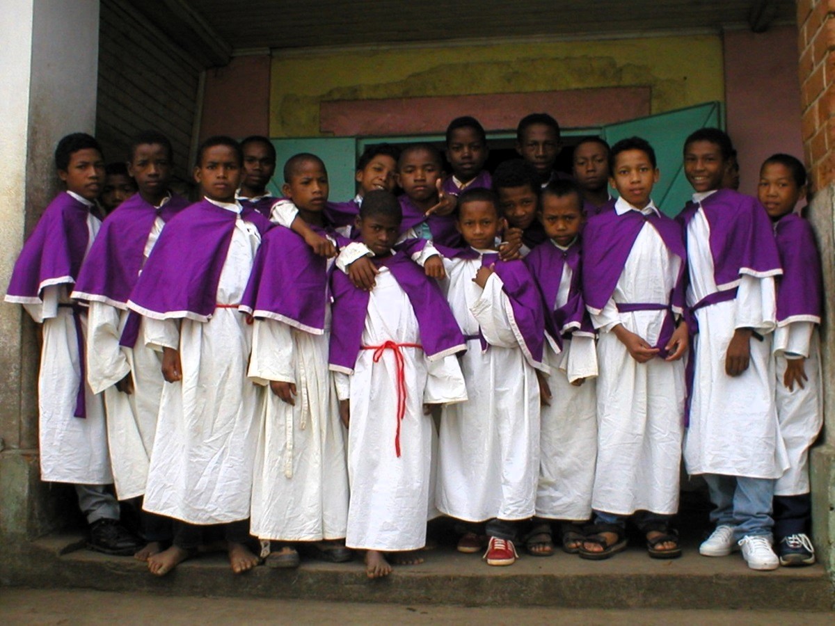 Madagascar Christian altar boys