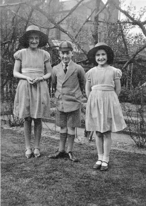 Europen school uniforms