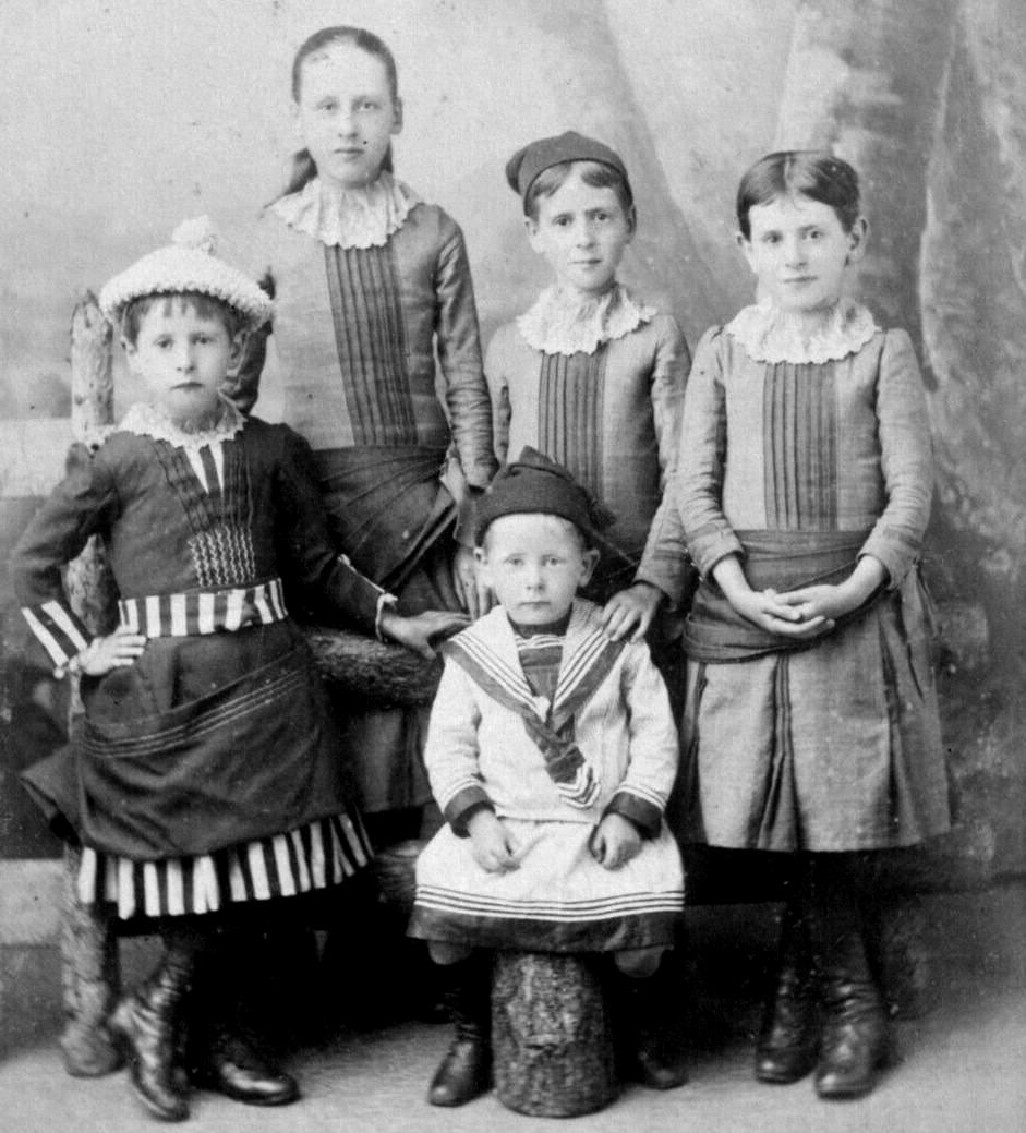 English boy dresses