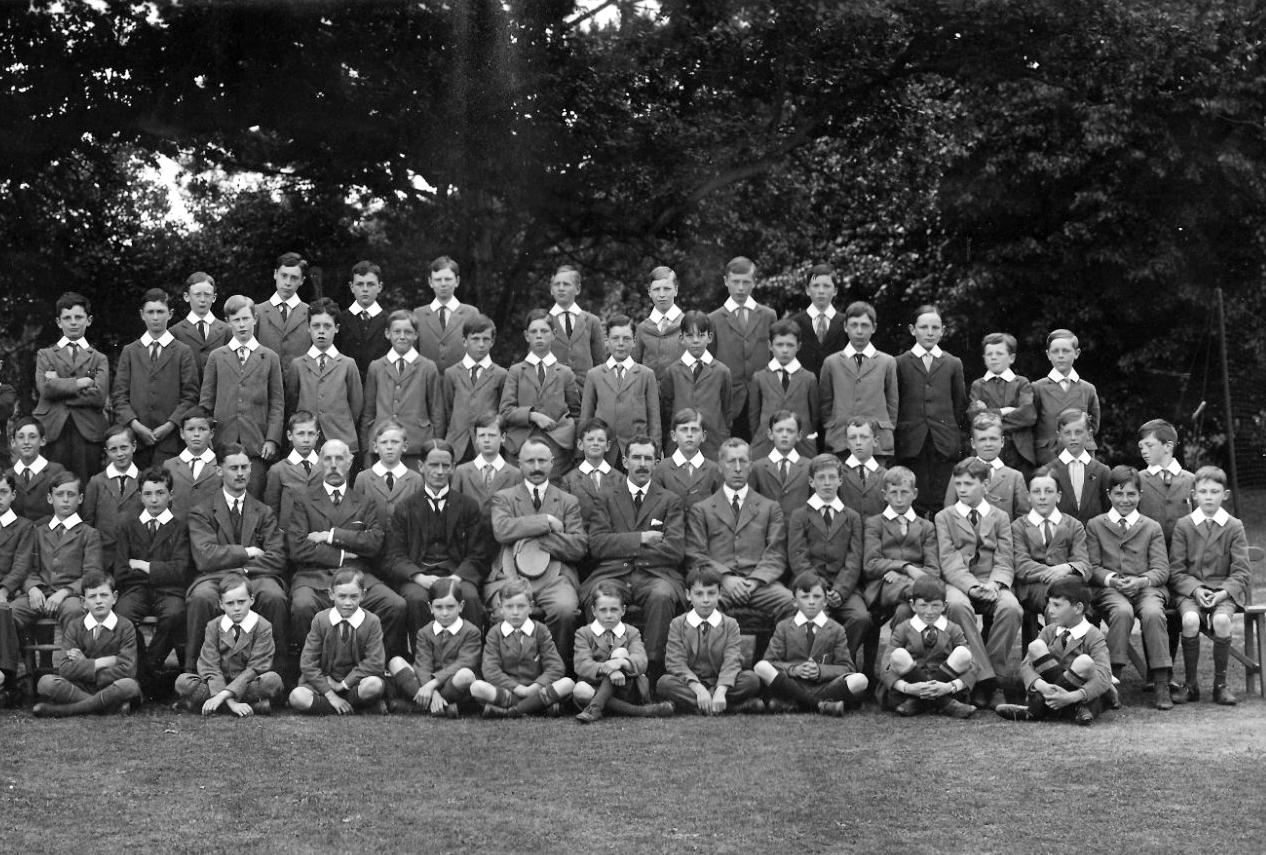 English prep school 1910s