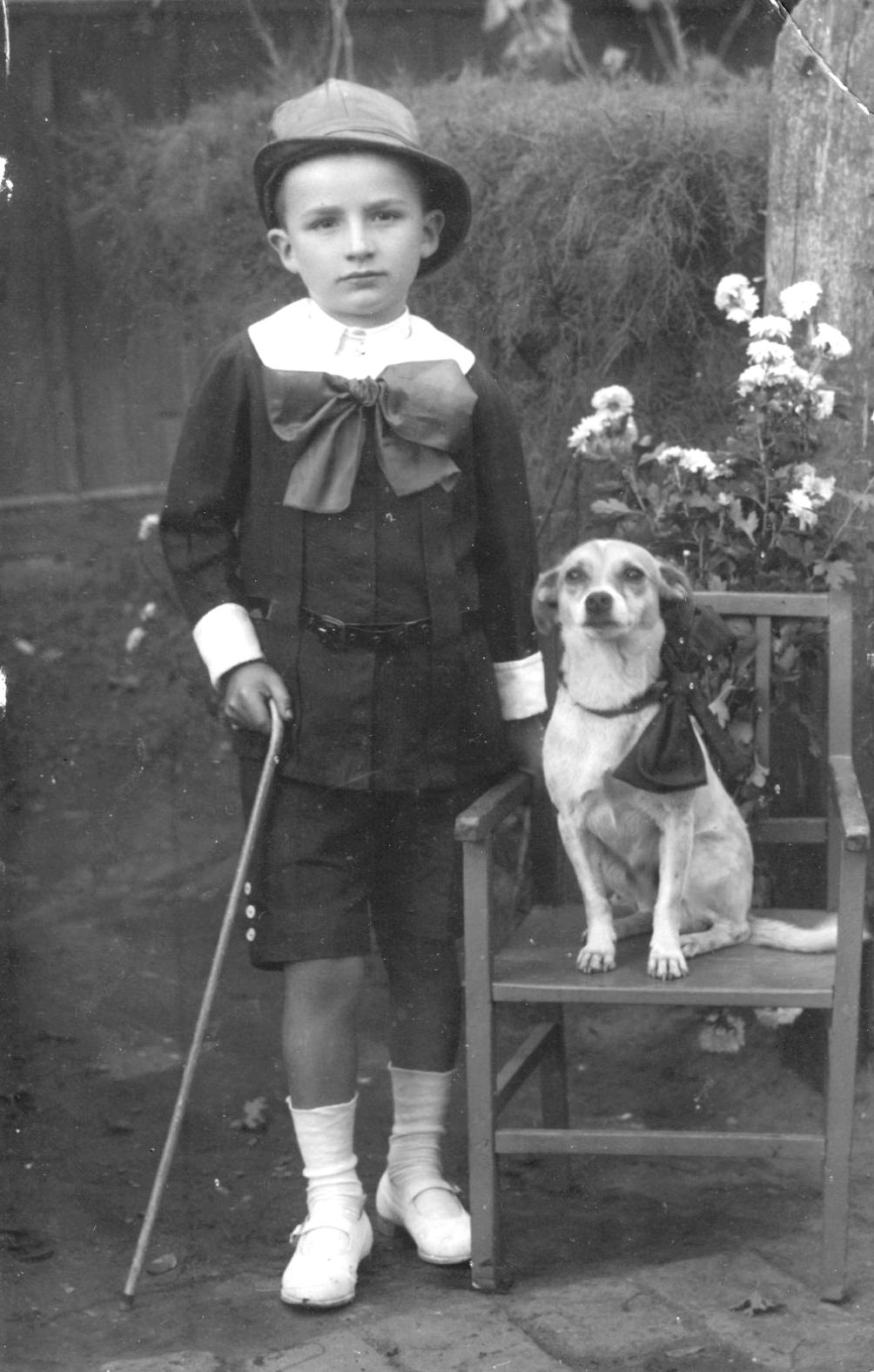 Hungarian boy 1920s