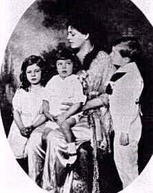 Baremore family 1900s