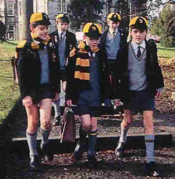 school uniform: scarves