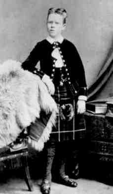 formal Scottish kilt