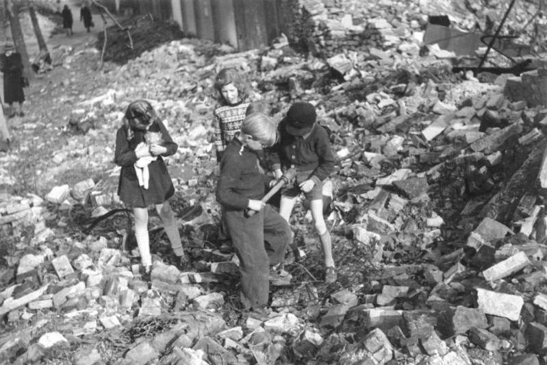 ww2 aftermath disaster