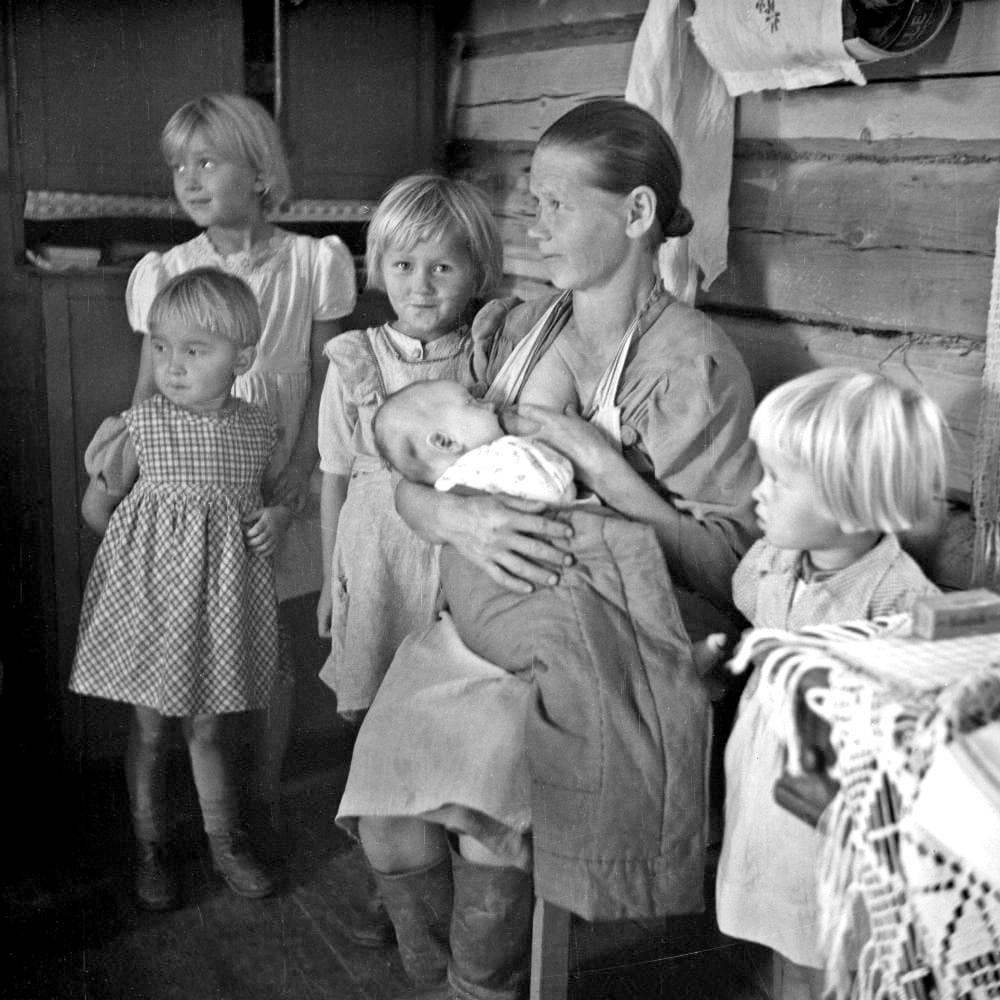 displaced World War II Finnsh