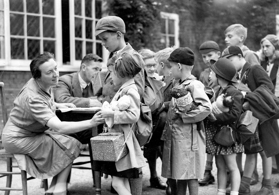 British evacuation reception
