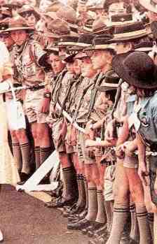 Mount Bank Sodavand modul Australian boy scout uniforms: 1977